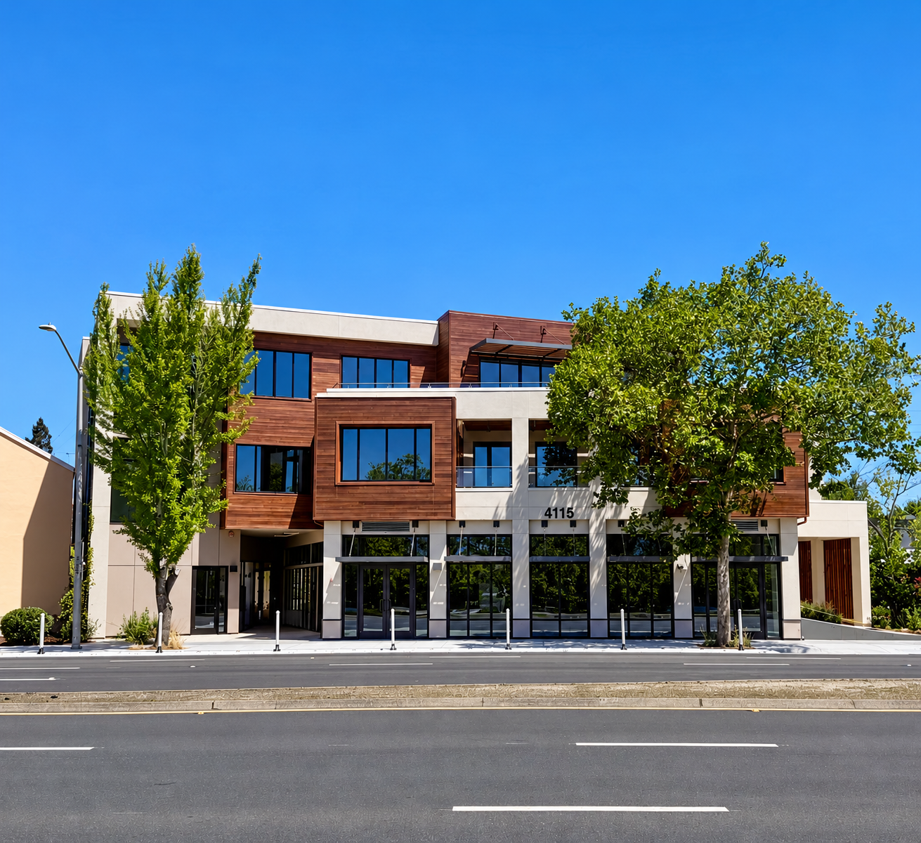 Contemporary wood and stone façade of 4115 El Camino Real, Palo Alto